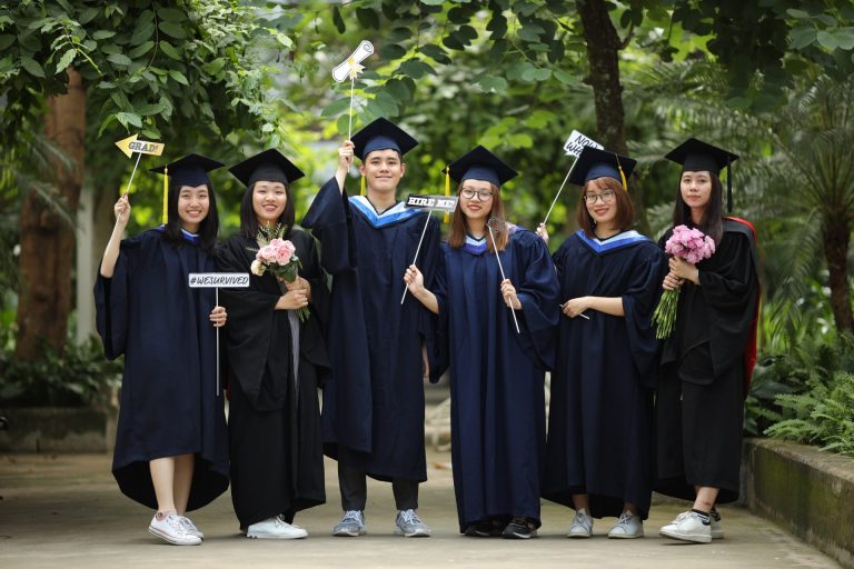 Năm 2025, cả nước có 238 cơ sở giáo dục đại học, gần 1.200 cơ sở giáo dục nghề nghiệp