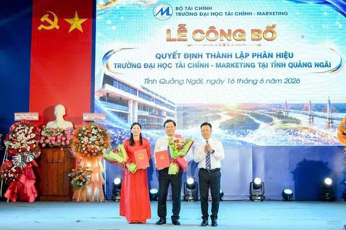Tinh gọn mạng lưới, nâng tầm đại học