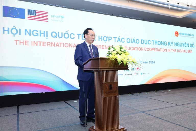 Chuyển đổi số trong giáo dục: Từ ứng dụng công nghệ đến năng lực làm chủ AI